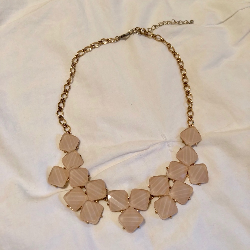 Statement necklace